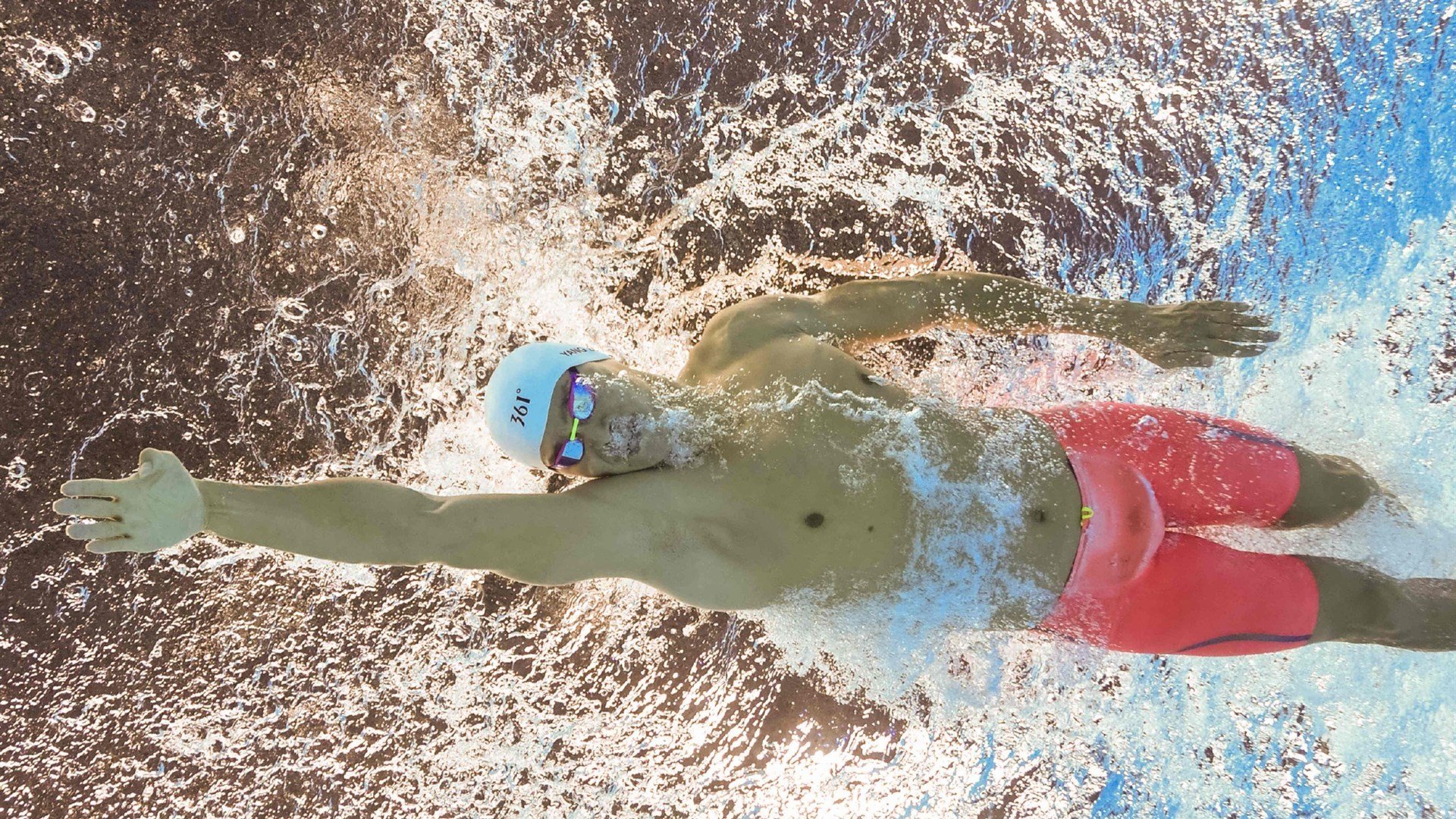 《街霸5》CPT全球总决赛与《铁拳7》世界巡回赛的格斗游戏巅峰，街霸5还是铁拳7